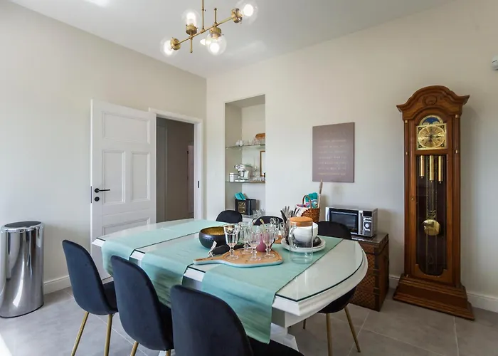 Vintage Charming House Semesterbostad