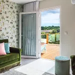 Casa de Férias Vintage Charming House